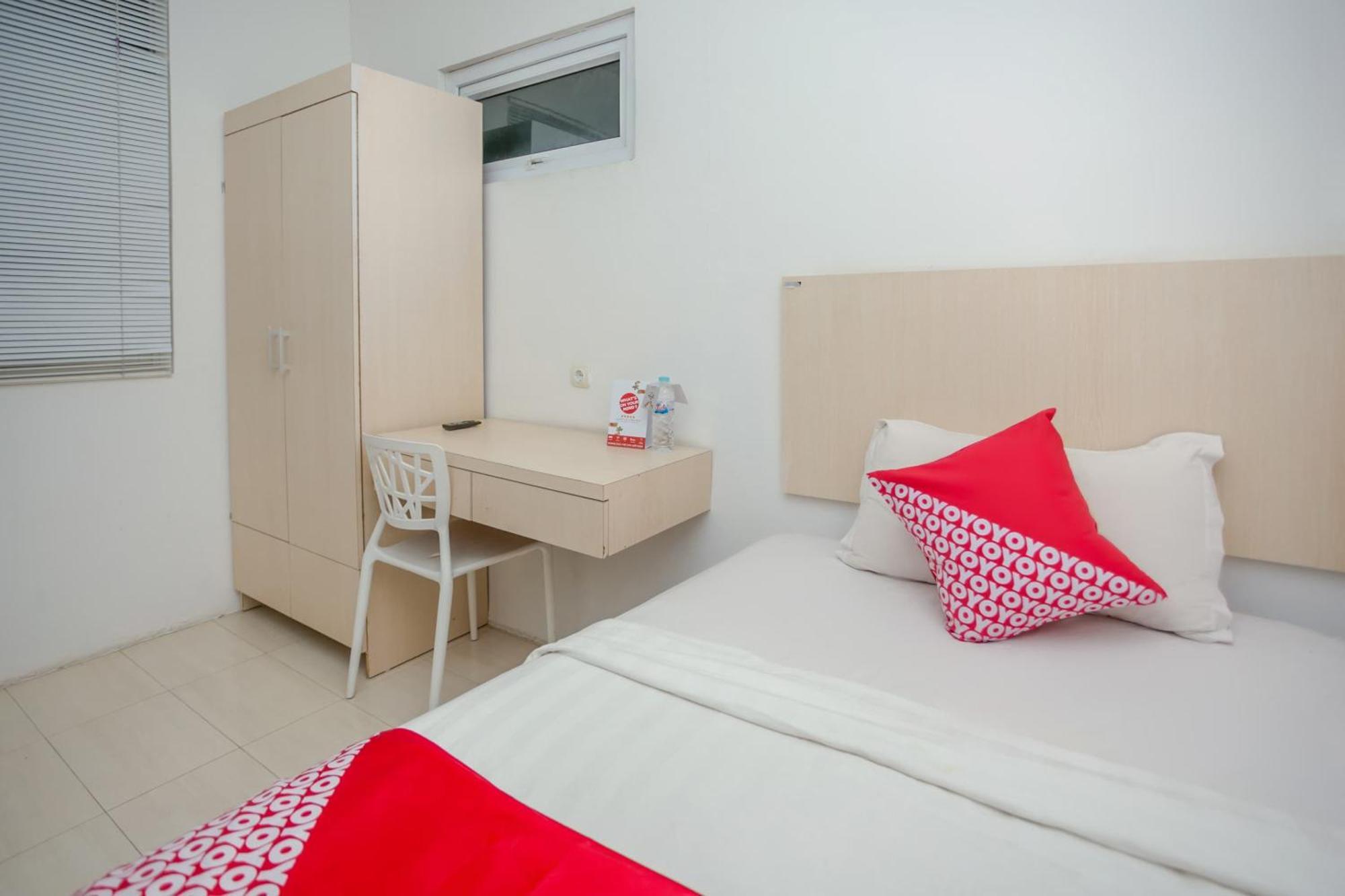 Oyo 850 Lapan Lapan Hotel Banjarmasin  Ngoại thất bức ảnh